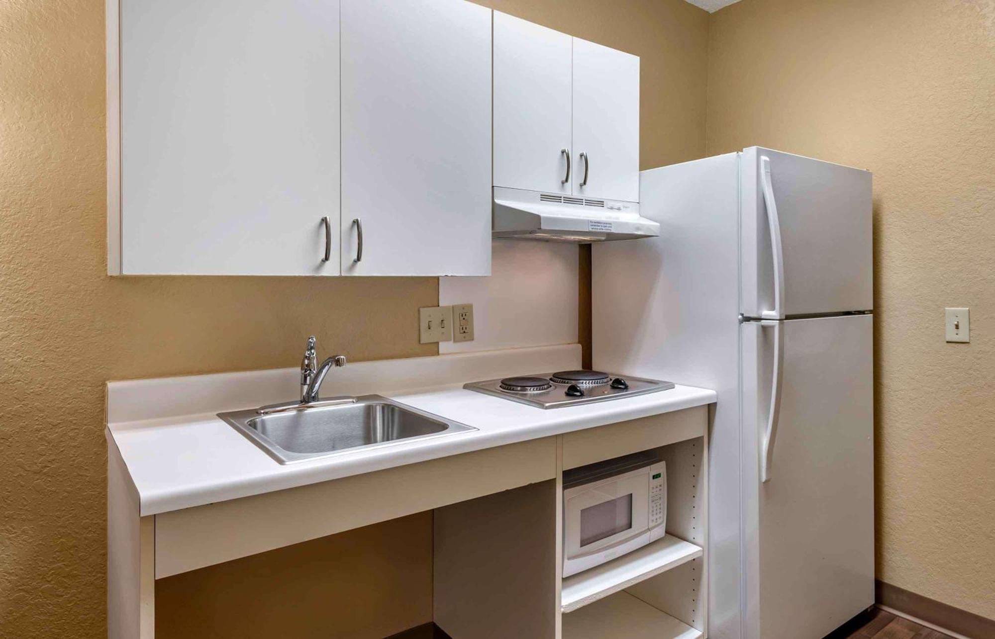 Extended Stay America Suites - Orange County - Лейк Форест Екстериор снимка
