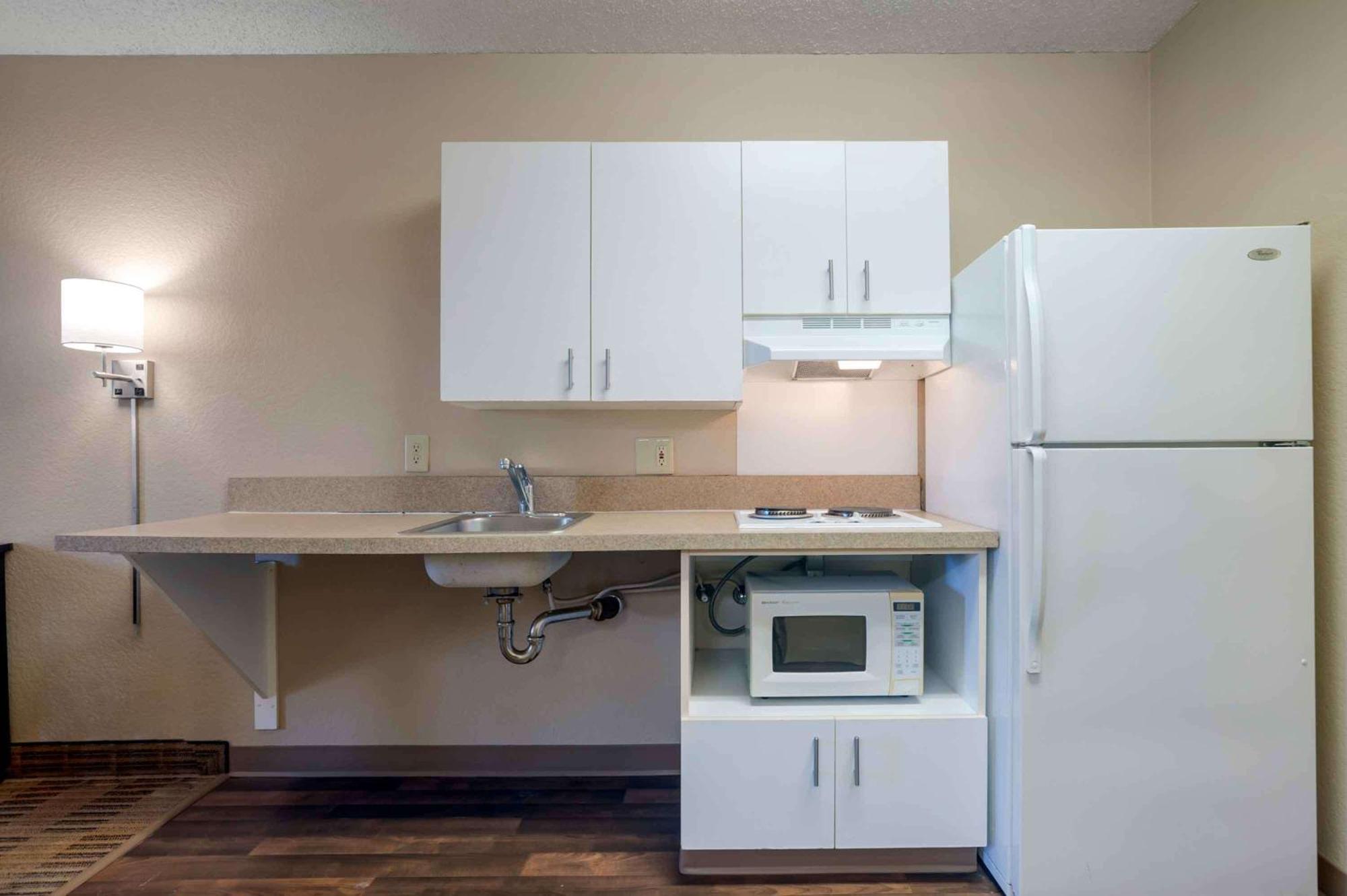 Extended Stay America Suites - Orange County - Лейк Форест Екстериор снимка