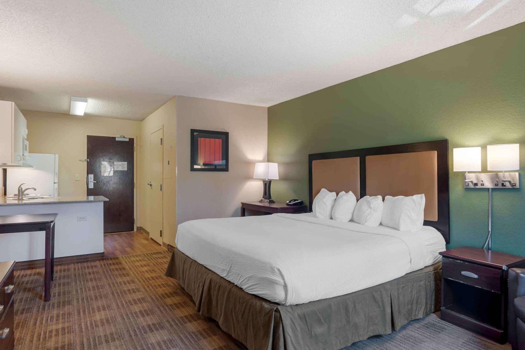 Extended Stay America Suites - Orange County - Лейк Форест Екстериор снимка