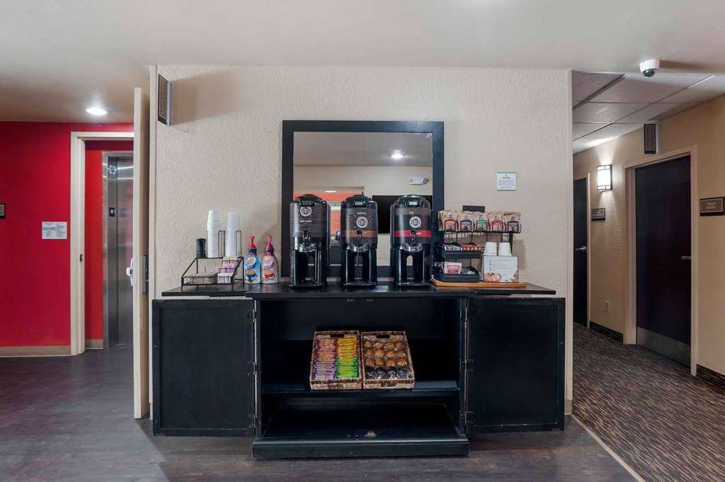 Extended Stay America Suites - Orange County - Лейк Форест Ресторант снимка